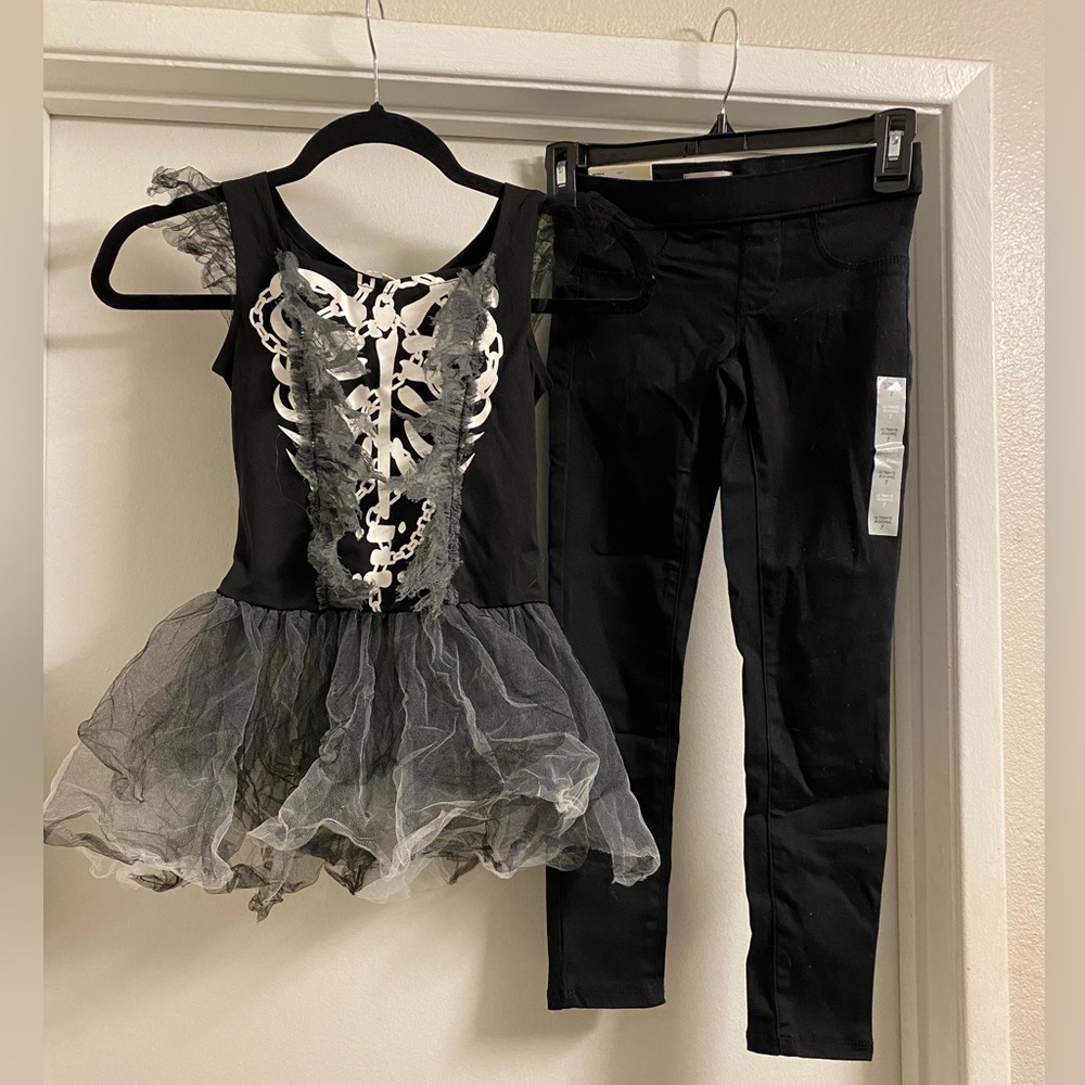 Girls Size 7 Skeleton Costume with Black Jeggings